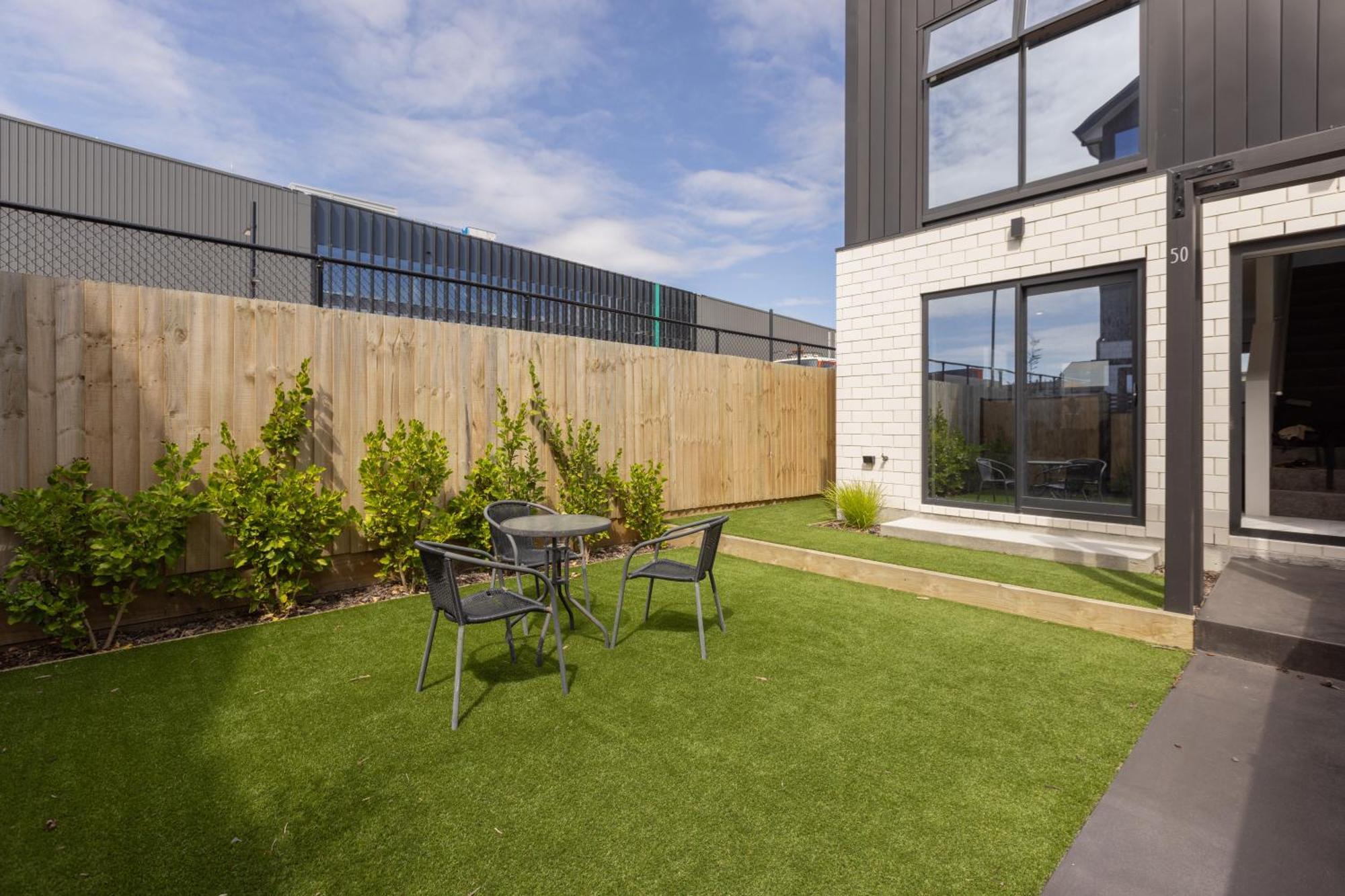 Luxury 2 Bedroom Townhouse By Hagley Park In Cbd Christchurch Luaran gambar